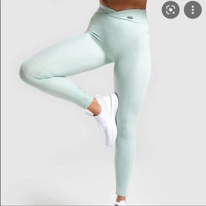 Gymshark green Poise leggings size Medium